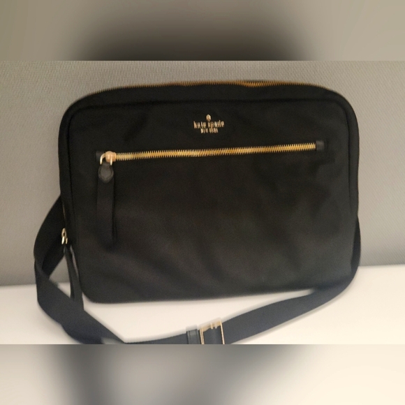 kate spade Handbags - Kate Spade Black Messenger Bag Laptop Bag Shoulder Bag with Gold Hardware NWOT